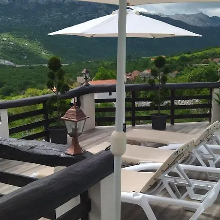 Villa Didovina *